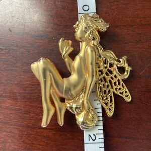 Vintage 60s Danecraft Gold Tone Alloy Fairy Broach